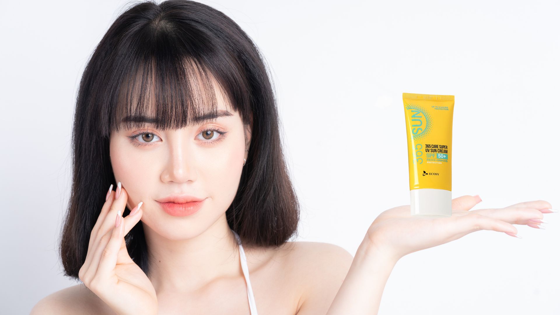 Những sản phẩm dưỡng da ban ngày không thể thiếu trong quy trình làm đẹp cam-nang-lam-dep - 1